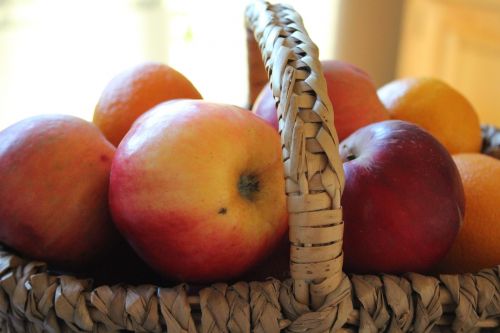 apple vitamins fruit