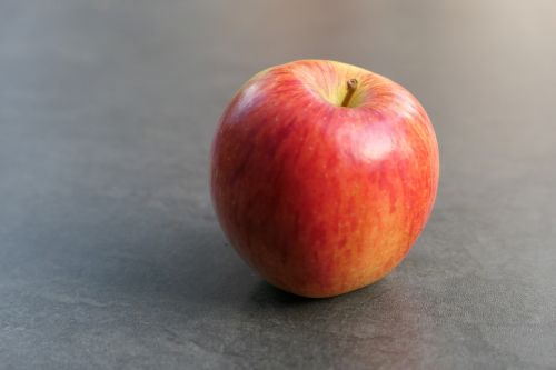 apple fruit red