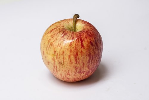 apple  royal  manzano