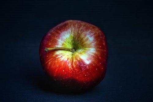 apple  red fruit  nutrition