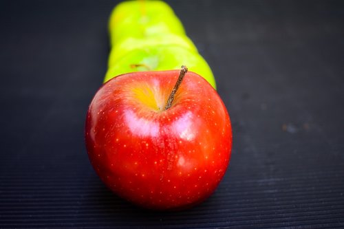 apple  healthy  delicious
