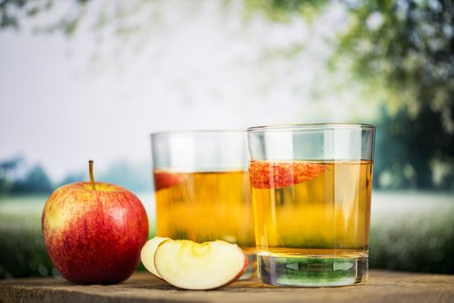 apple  apple juice  beverage
