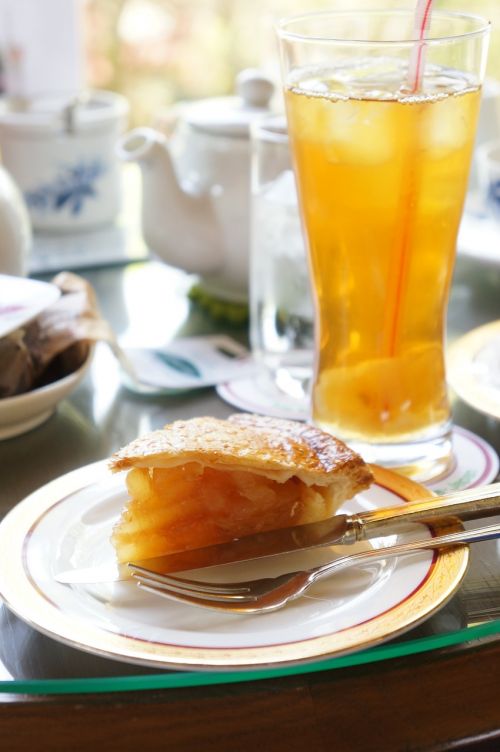 apple pie afternoon tea cake