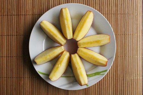 apple slices apple fruit