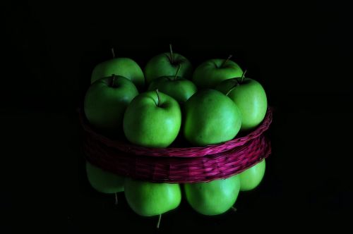 apples basket fruit