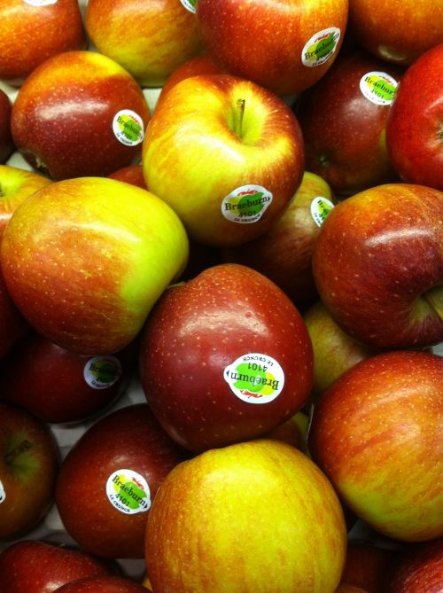 apples healthy fruit