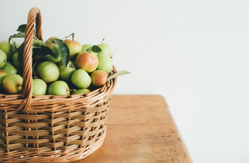 apples fruits basket
