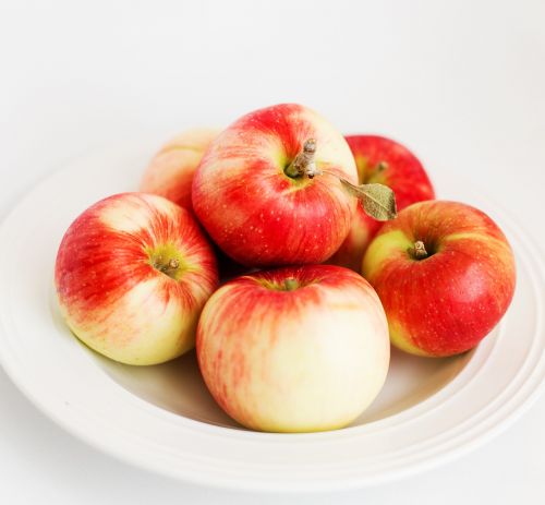 apples fruit eating