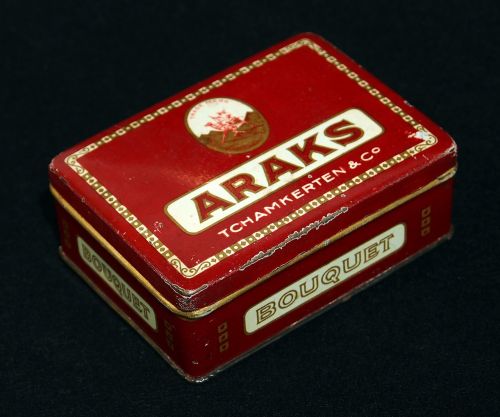 araks cigarettes tin