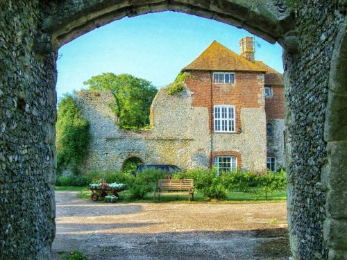 archbishop's palace charing england