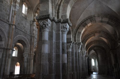 architecture romanesque art abbey