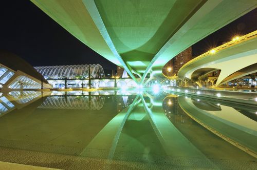 architecture santiago calatrava reflection