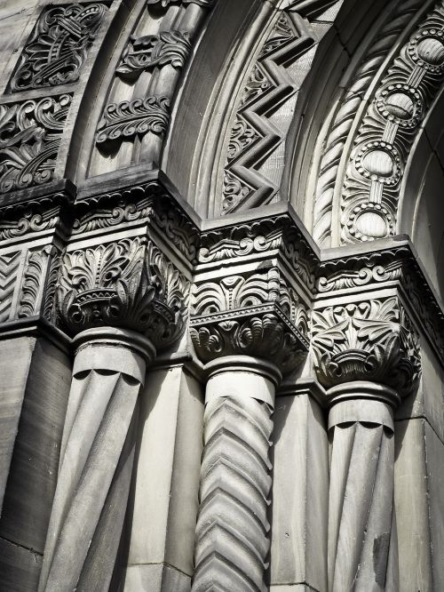 architecture columnar building
