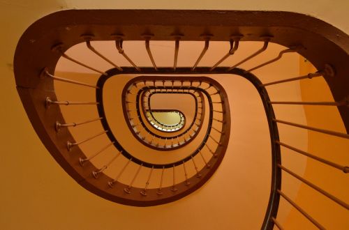architecture trap stairwell