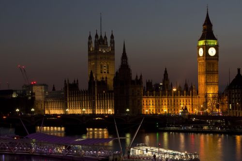 architecture big ben boat