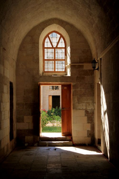 architecture door shadow