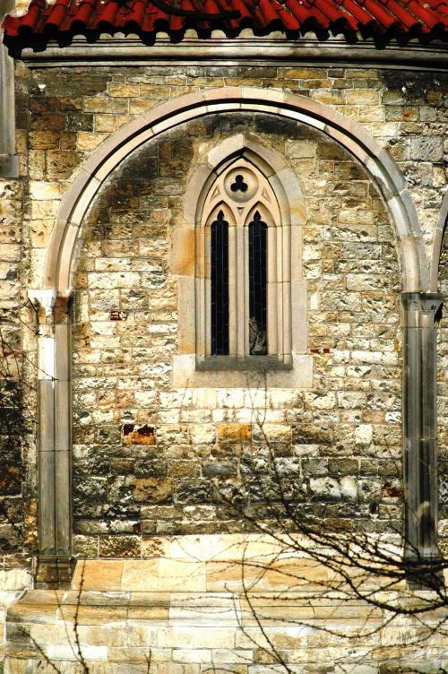 architecture chapel a gothic window