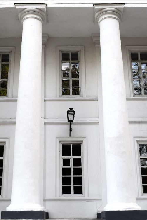 architecture columns white