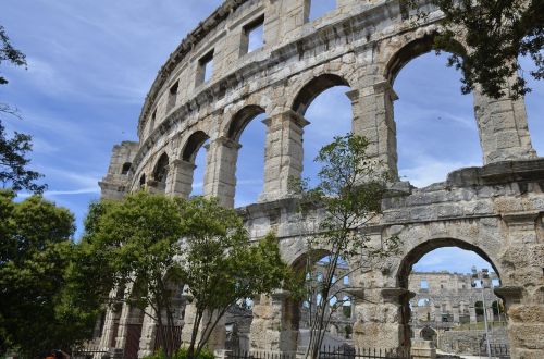 architecture ancient amphitheater