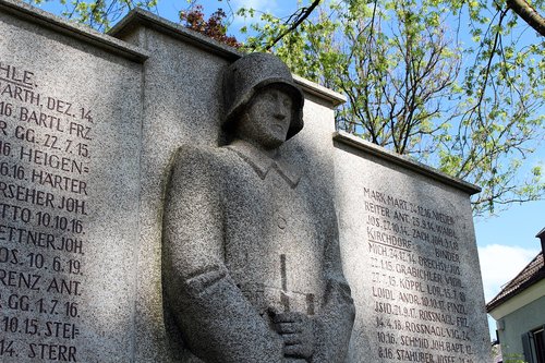 architecture  statue