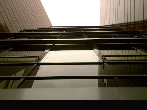architecture modern mirroring