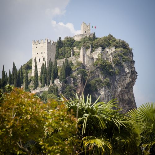 arco italia castle