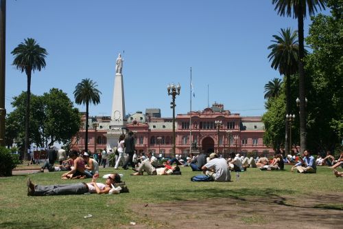 argentina buenos aires plaza 2 de mayo