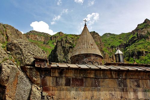 armenia mountains monastery