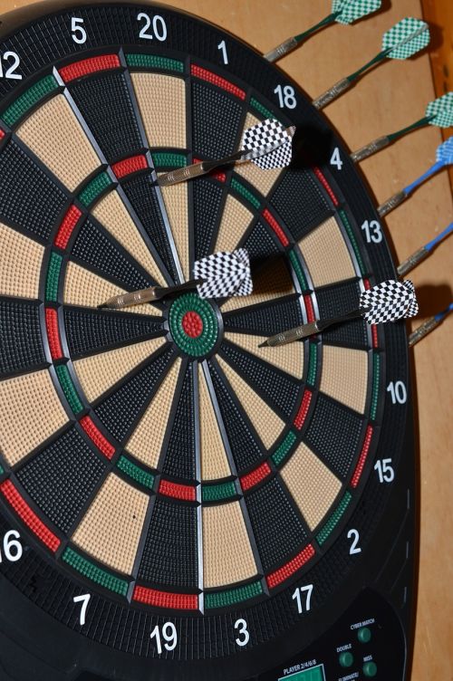 arrows dart target