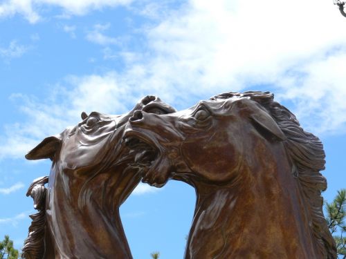 art bronze statue horses