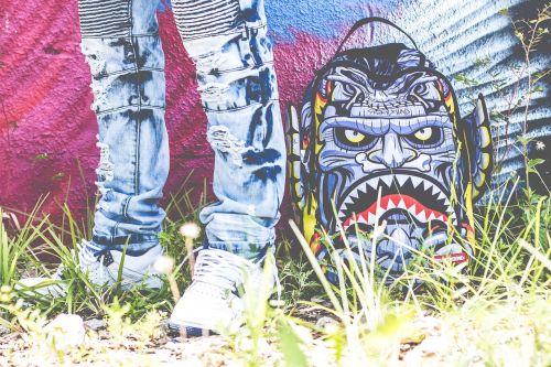 art graffiti shoes