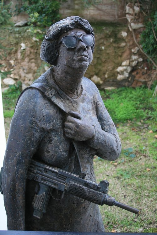 art  bronze statue  woman