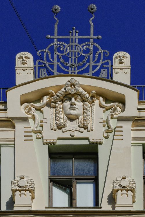 art nouveau facade detail