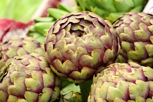 artichoke  vegetables  market