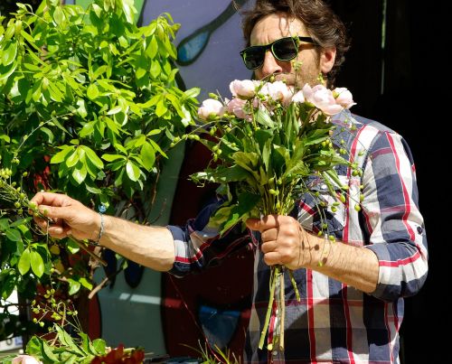 artisan florist bouquet