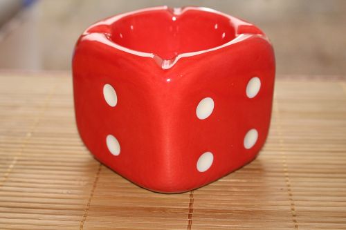 ashtray red cube shape