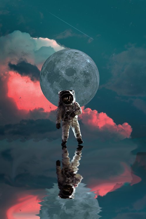 astronaut  moon  space