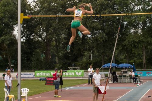 athletics sport pole vault