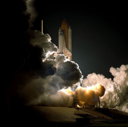 atlantis space shuttle launch liftoff night