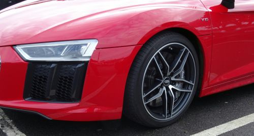 Audi R8 V10 Car Wheel And Headlamps