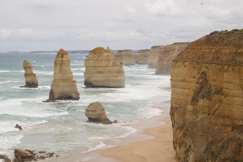 australia apostles ocean