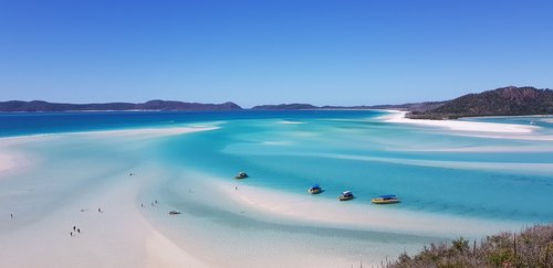 australia  queensland  great barrier reef