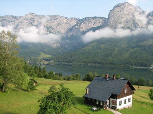 austria grundlsee mountains