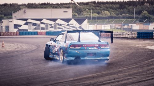 auto racing drift