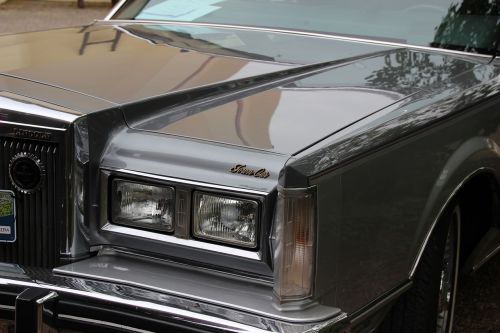 auto ford lincoln town car