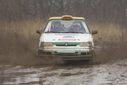 auto racing road