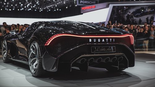 auto  bugatti  automobile