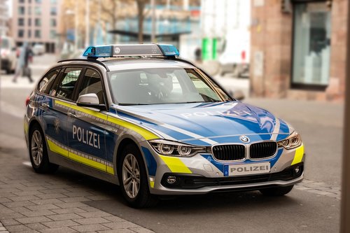 auto  police  patrol