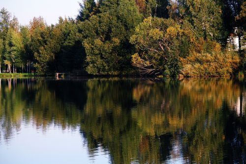 autumn lake beauty