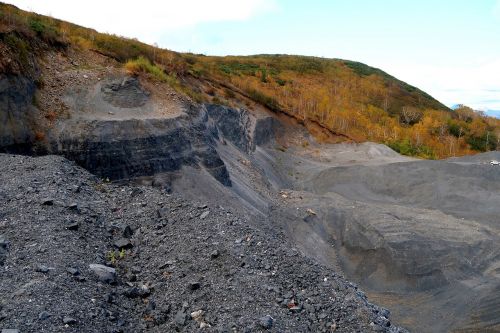 autumn quarry mountains